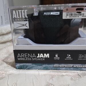 Altec Lansing Arena Jam Wireless Speaker - Black